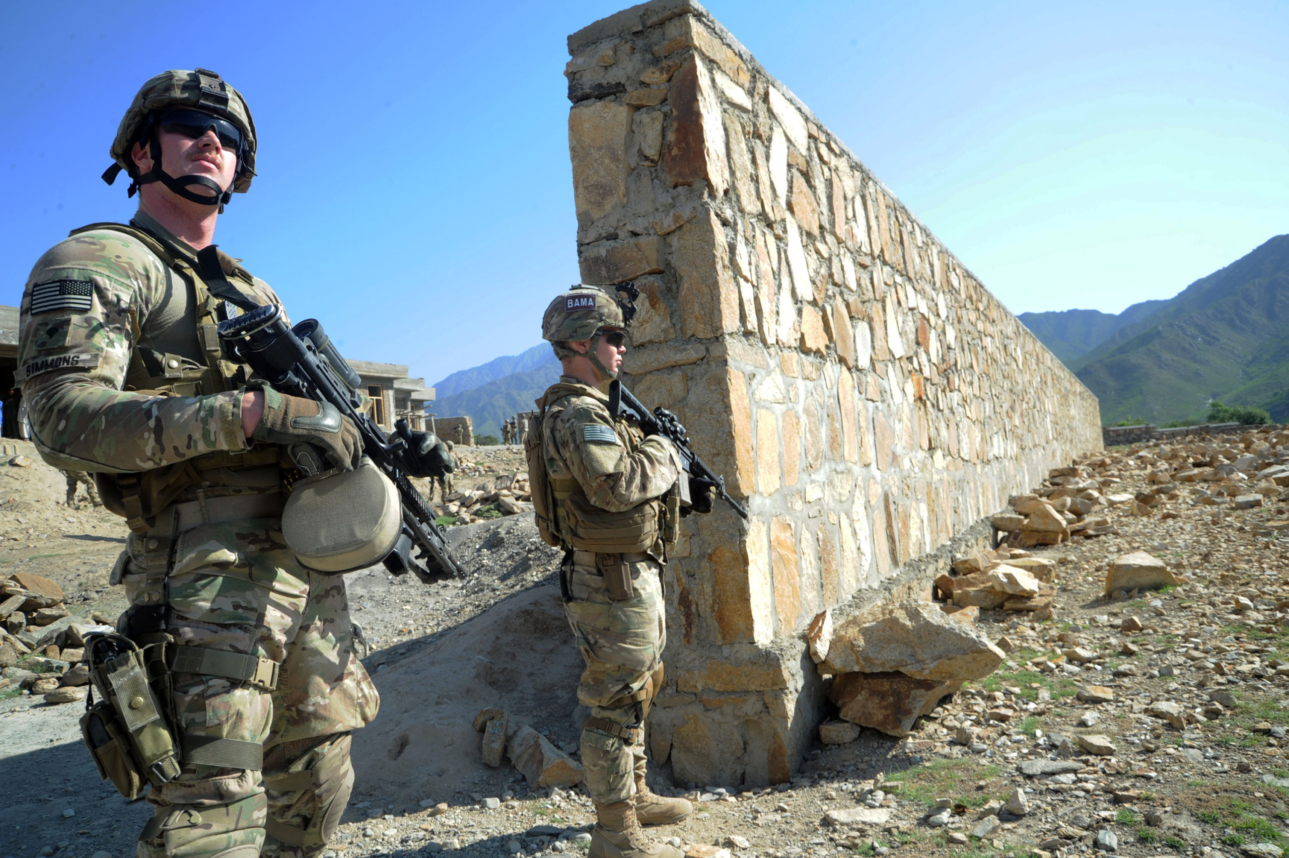 Gov. Abbot, Texas: No one should ever question the loyalty or professionalism of the Texas National Guard – Soldier of Fortune Magazine - Vimarsana News