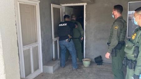 Cartels, Smugglers, Sex Offenders run rampant at the border - Vimarsana News